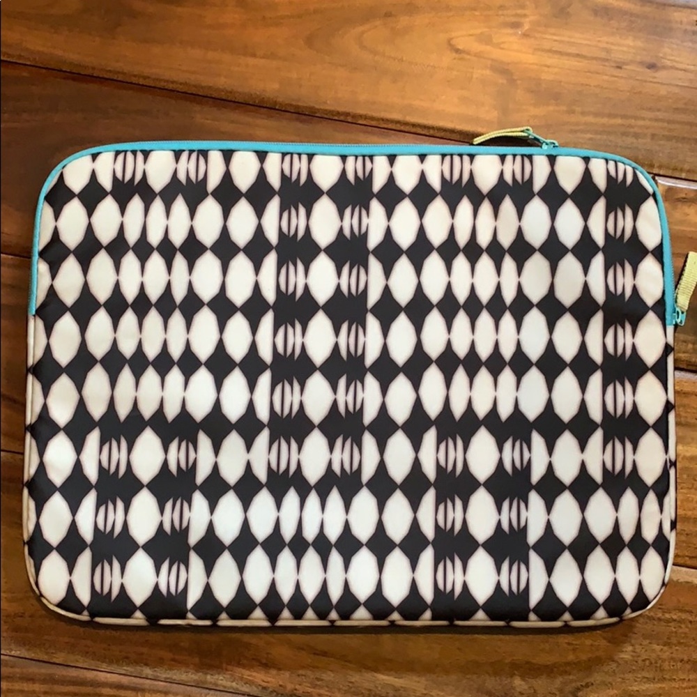 Laptop case/sleeve